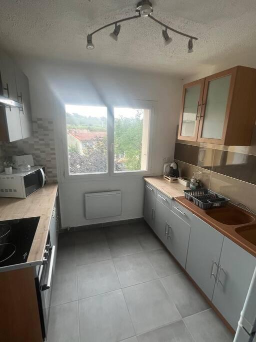Bel Appartement Neuf, Bien Situe Carcassonne Esterno foto